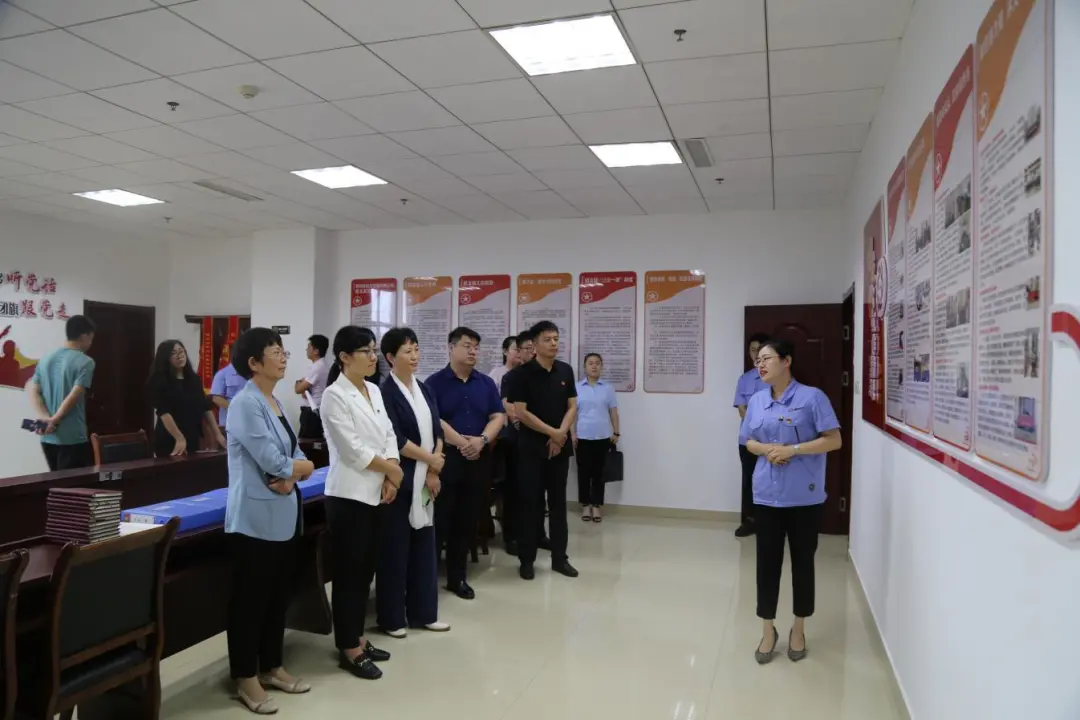 共青團市委領導到德州市熱力觀摩指導團建工作