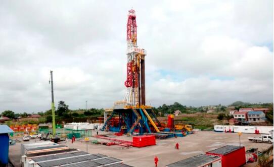 中國首套“一鍵式”人機交互7000米鉆機投入工業性試驗