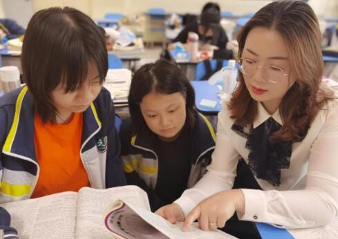 兩部門印發辦法：明確校外培訓機構從業人員資質 建設“黑名單”制度