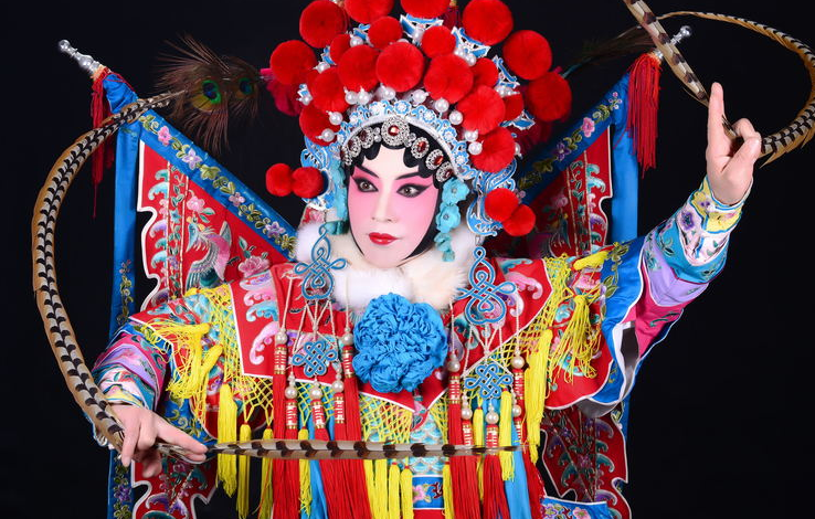 戲里戲外俱是風華正茂 創新呈現備受觀眾青睞