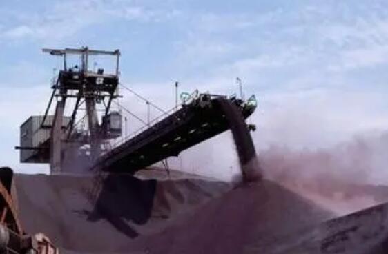 下游需求快速釋放 鋰電價格持續攀升 鋰礦“爭奪戰”白熱化