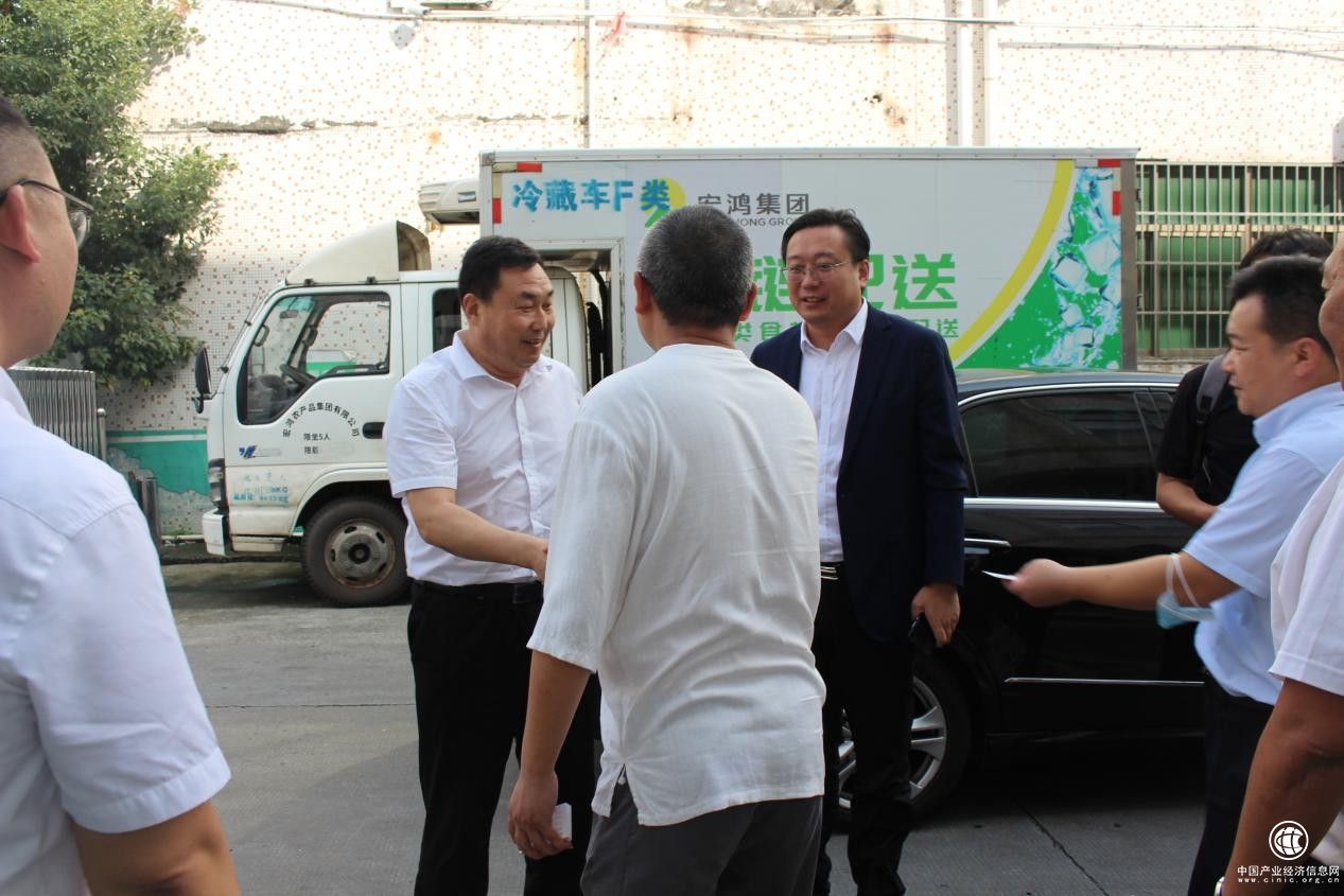 宏鴻要聞|中共博野縣委書記領導一行來蒞臨宏鴻調研并洽談合作