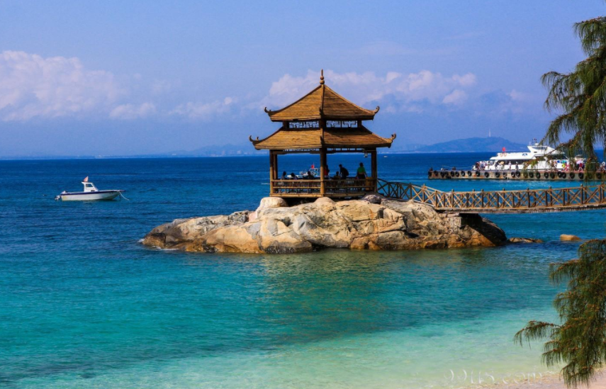 三亞推進旅游觀光車安全管理與服務規范