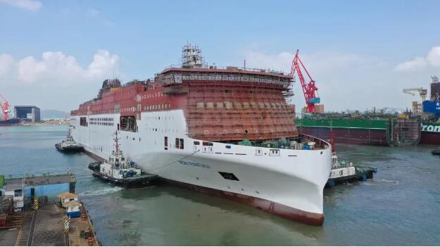 中國船舶集團建造全球最大豪華客滾船出塢