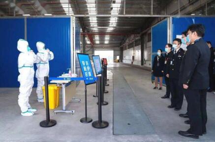 48小時核酸陰性、設“緩沖區”……國務院聯防聯控機制發文要求加強口岸城市疫情防控