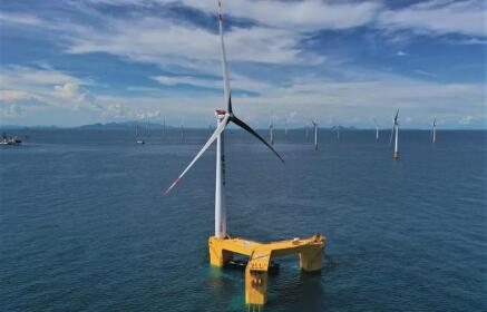 全球首臺抗臺風型漂浮式海上風機成功并網發電
