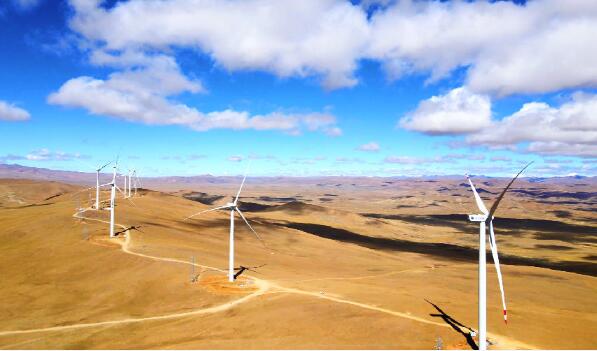 中國電建設計建設的世界海拔最高風電項目并網發電