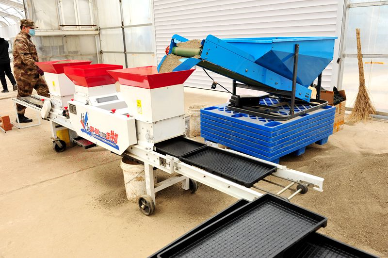 黑龍江前進農場有限公司備耕突顯“科技范兒”