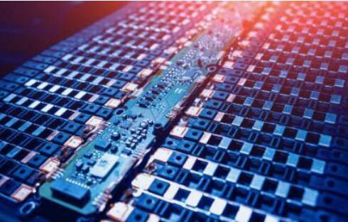 別盲目跟風 警惕鋰電材料產能過剩領域