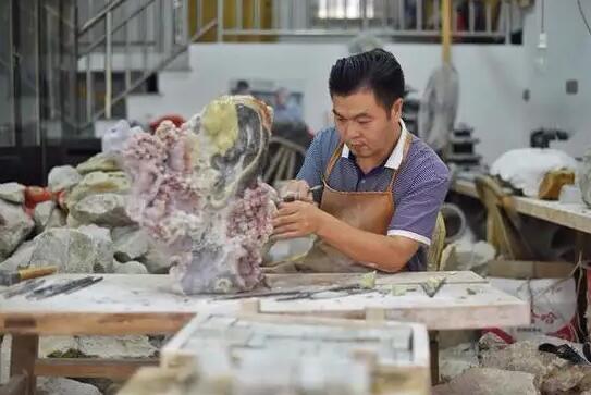 打造產業金名片 青田石雕鋪就鄉村振興富民路