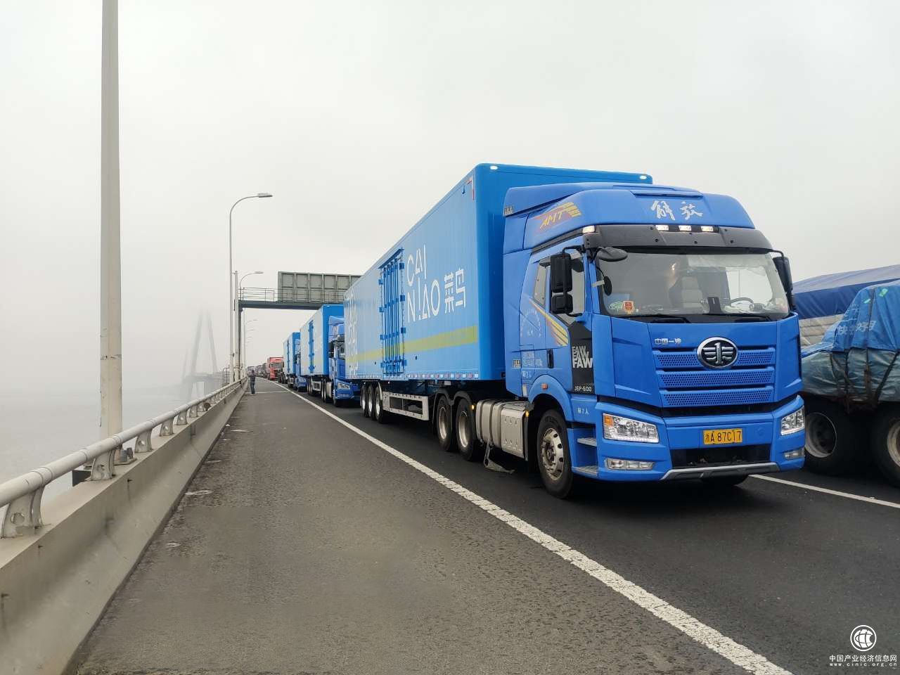  菜鳥精銳盡出，自營車隊首戰就悉數奔赴上海抗疫