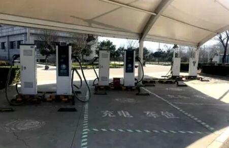 交通運輸部：我國3102個高速公路服務區已建充換電設施