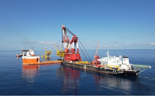 我國自主設計建造“海基一號”平臺主體工程海上安裝完成