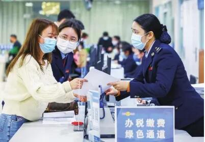 加規模、加速退 今年出臺的留抵退稅“紅包”增至約1.64萬億元
