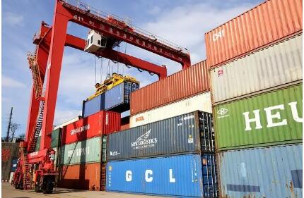 連云港中歐班列開行近400列 提前完成半年目標任務