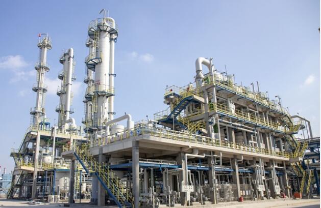 我國首臺套丁二烯法己二腈工業化生產項目成功投產