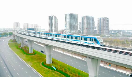 國內首條商用“雙流制”鐵路正式通車