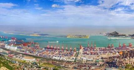 江蘇連云港港30萬噸級航道全面建成