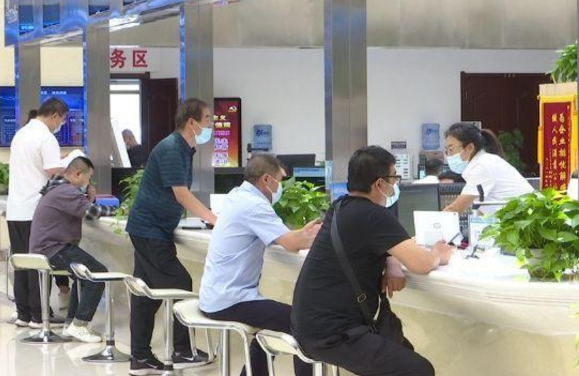 截至6月，全國城鄉低保一共救助4062萬人——切實兜住兜牢民生底線