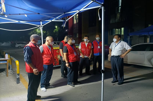 山東濟寧高新區鄉村振興服務隊變身“戰疫”志愿服務隊