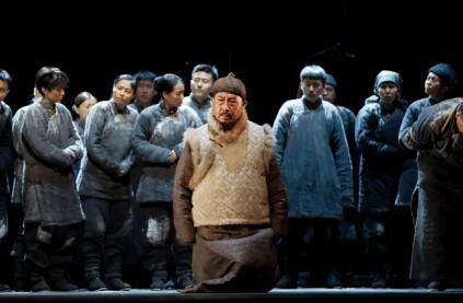 汲取母本力量，戲劇舞臺再現經典文學強大魅力