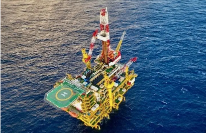 “海基一號”投用 高度和重量刷新我國海上單體石油生產平臺紀錄