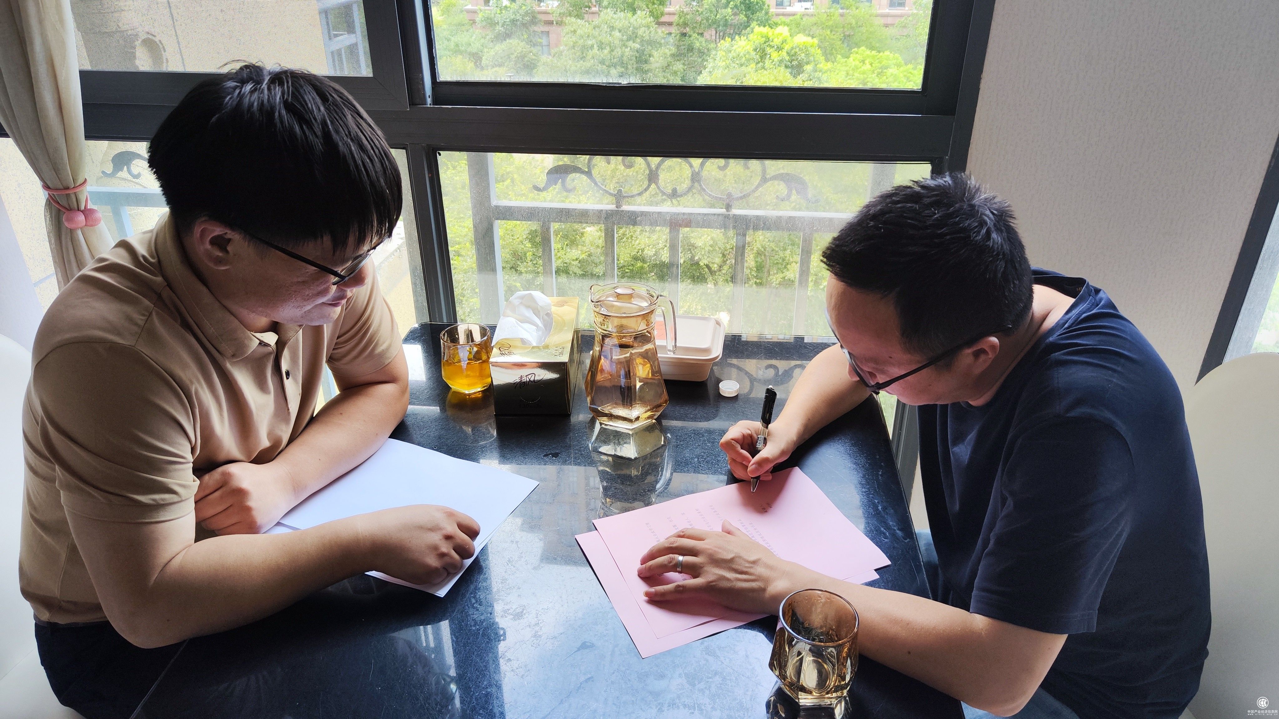 寧波奉化：密織單位家庭“護廉網”，筑牢八小時內外“防火墻”