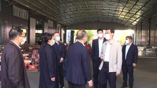 山東濟寧兗州區委副書記、區長王營督導安全生產和疫情防控工作