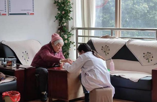 我國將開展特殊困難老年人探訪關愛服務 著力化解居家養老安全風險