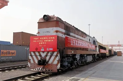 前10個月上合示范區到發中歐班列620列 同比增長逾三成