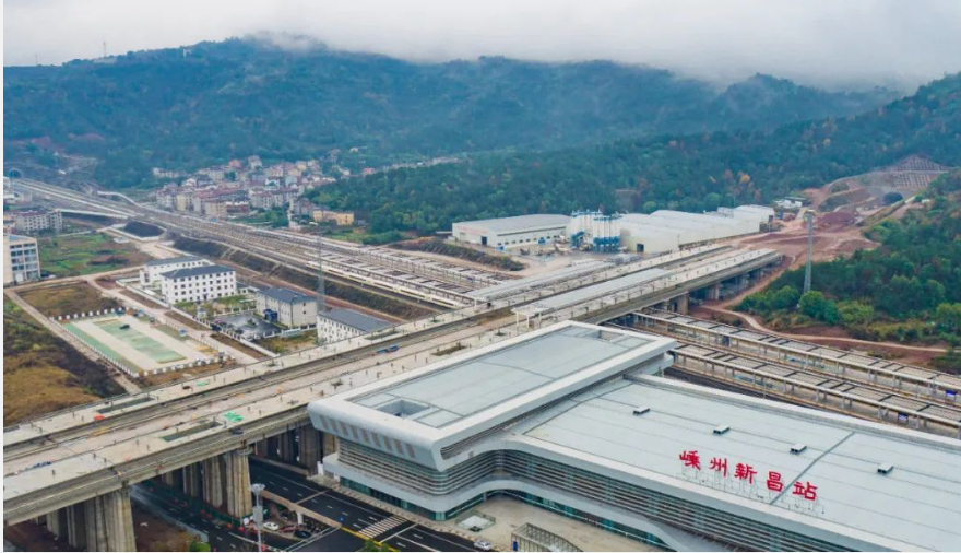 新建金甬鐵路重點控制性工程——新昌江特大橋實現全橋貫通