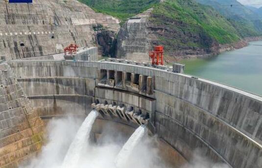 金沙江白鶴灘水電站全部機組投產發電