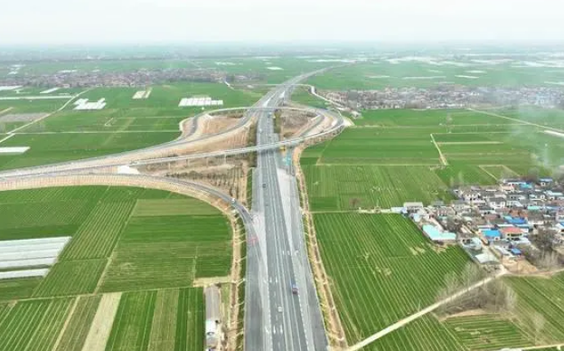 多地交通基礎設施工程建成通車 為助力區域經濟社會發展增添動力