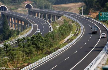 粵高速總里程達11211公里 2022年廣東鐵公水建設投資將突破3000億元