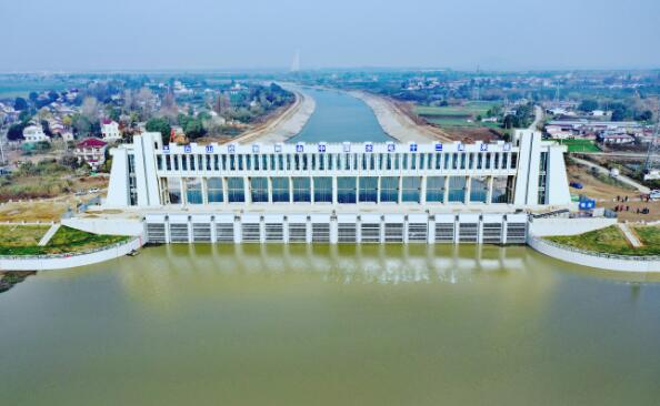 中國電建承建的國內在建規模最大水利工程試通水通航
