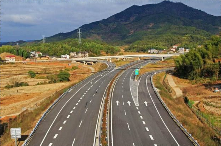 福建省普通公路投資連續兩年突破400億元