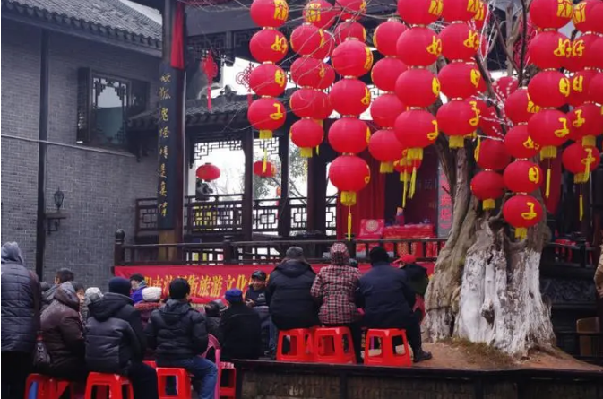 春節長線游火熱 “年味兒”受追捧