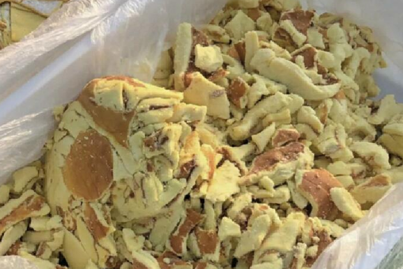 邊角料食品成“流量密碼”但魚龍混雜亟待加強監管