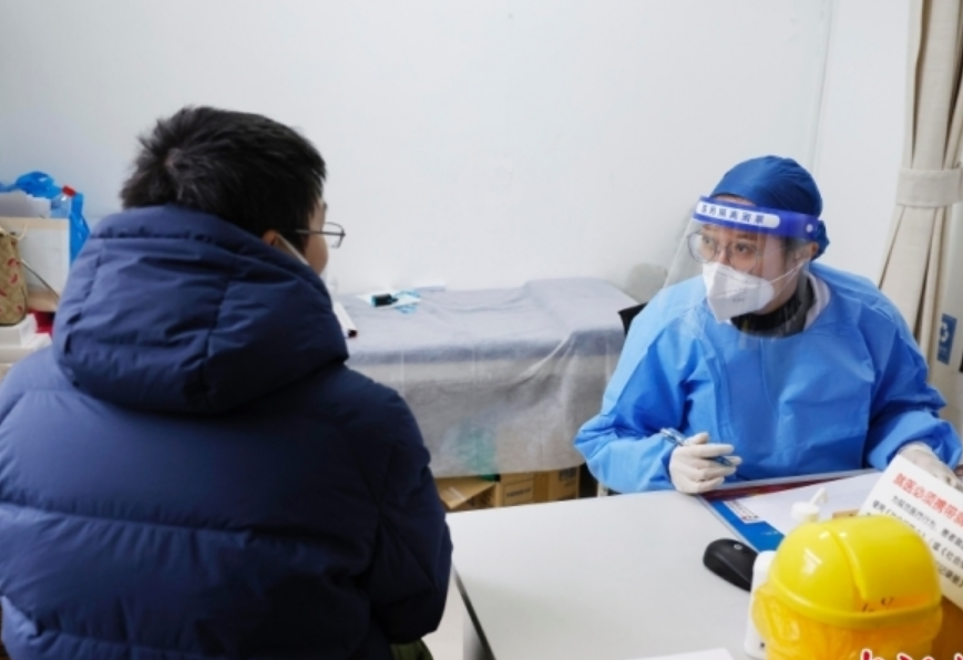 各地發熱門診、急診、重癥患者高峰均已度過