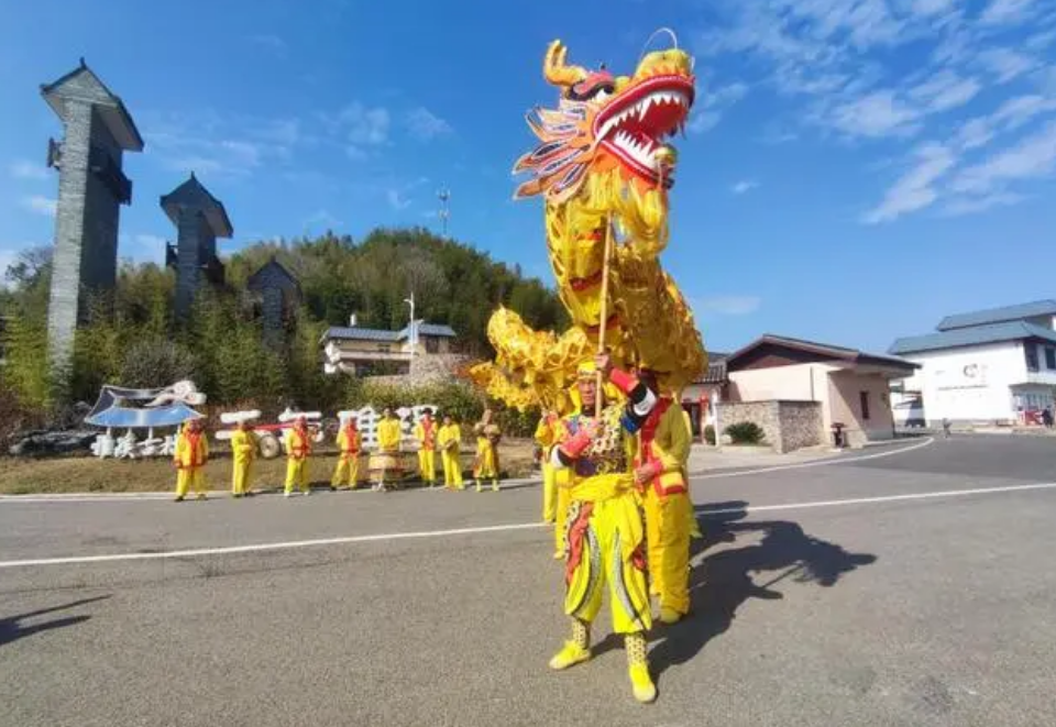 玉兔迎春啟新程——全國各界群眾歡度春節