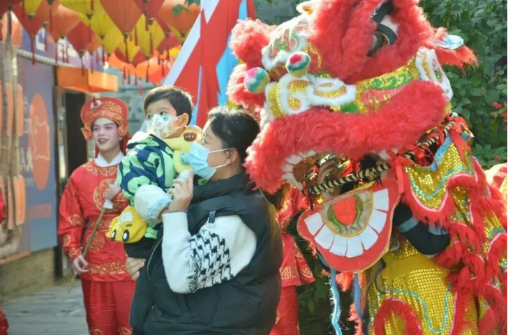 多彩文化慶新春 傳統佳節韻味濃