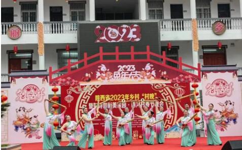 新的春天 新的征程 新的出發——從春節假期看生機勃勃的中國