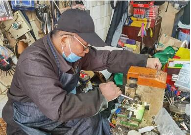 讓修鞋、配鑰匙等“小修小補”規范有序回歸百姓生活