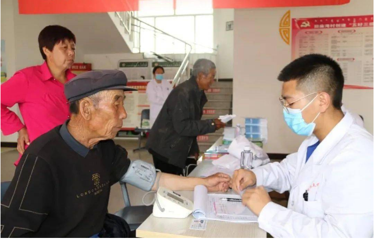 健全適應鄉村特點、優質高效的鄉村醫療衛生體系