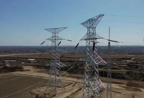 我國首個“風光火儲一體化”送電特高壓工程開建