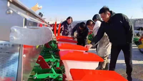 黑龍江富裕縣：“私人訂制”為“穩糧穩豆”添動力