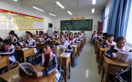 農村義務教育本科以上學歷專任教師達76.01%