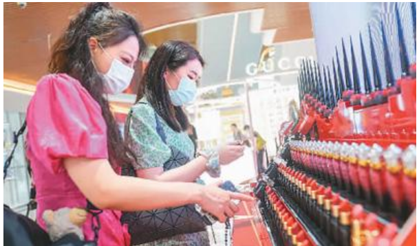 消費回暖為經濟復蘇添信心