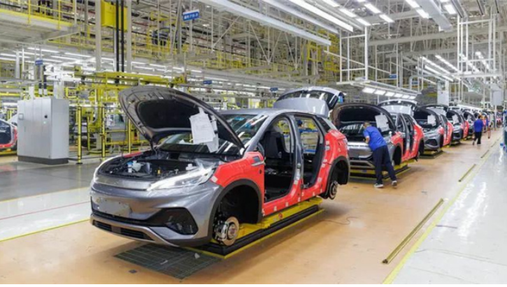 中國汽車全產業鏈出海“圈粉”