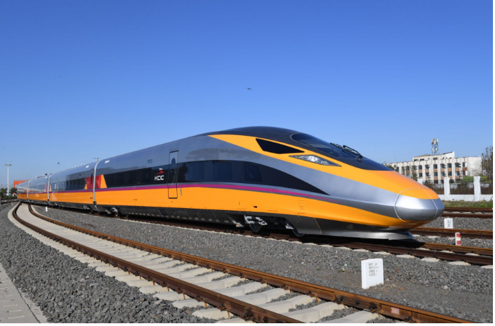我國首次出口國外的高鐵列車全部發運完畢